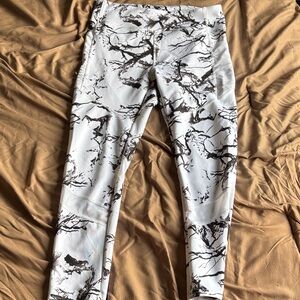 White and Black Marble Print Leggings with side pockets